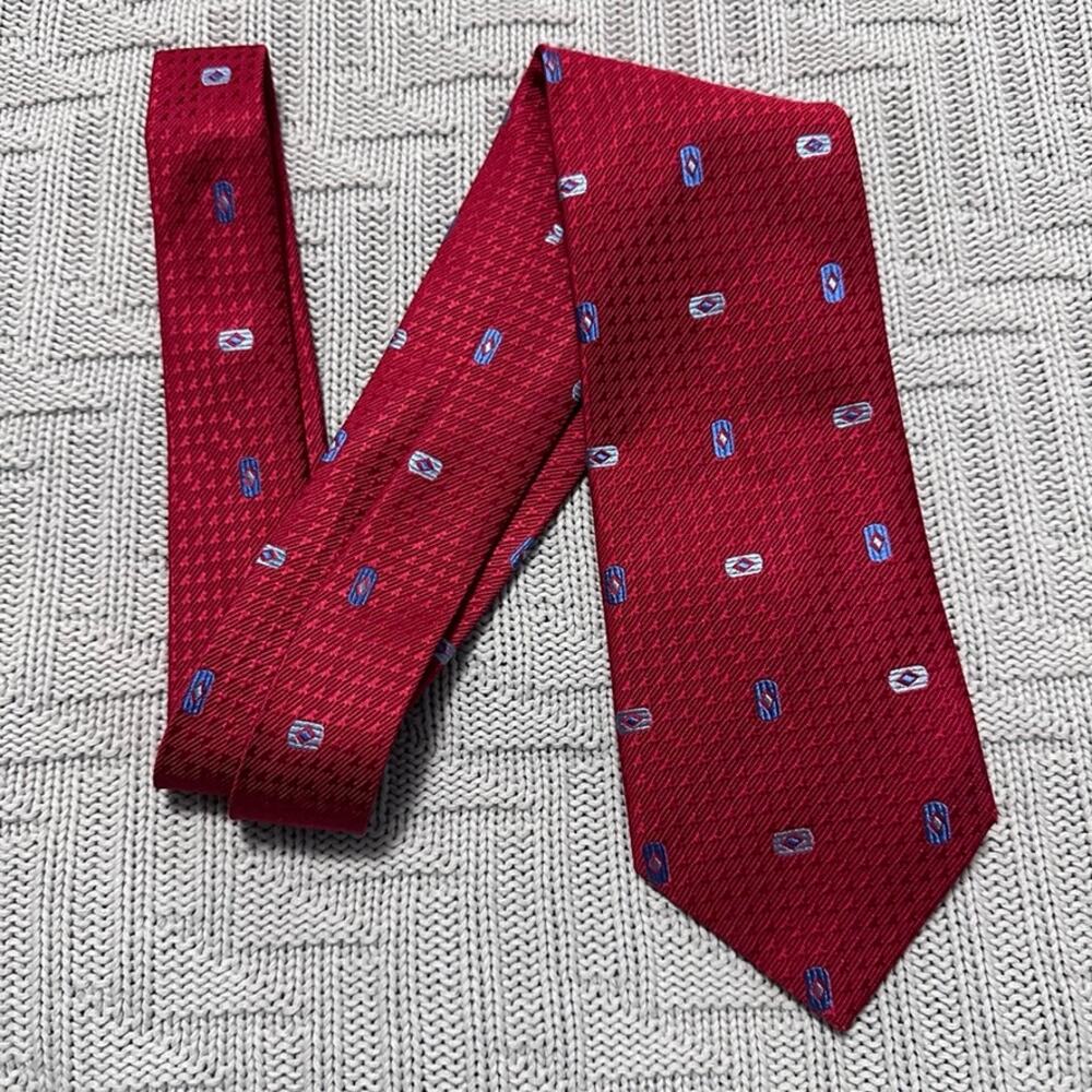 Lancetti luxury red geometric print silk tie